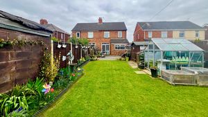 Photo 11- click for photo gallery